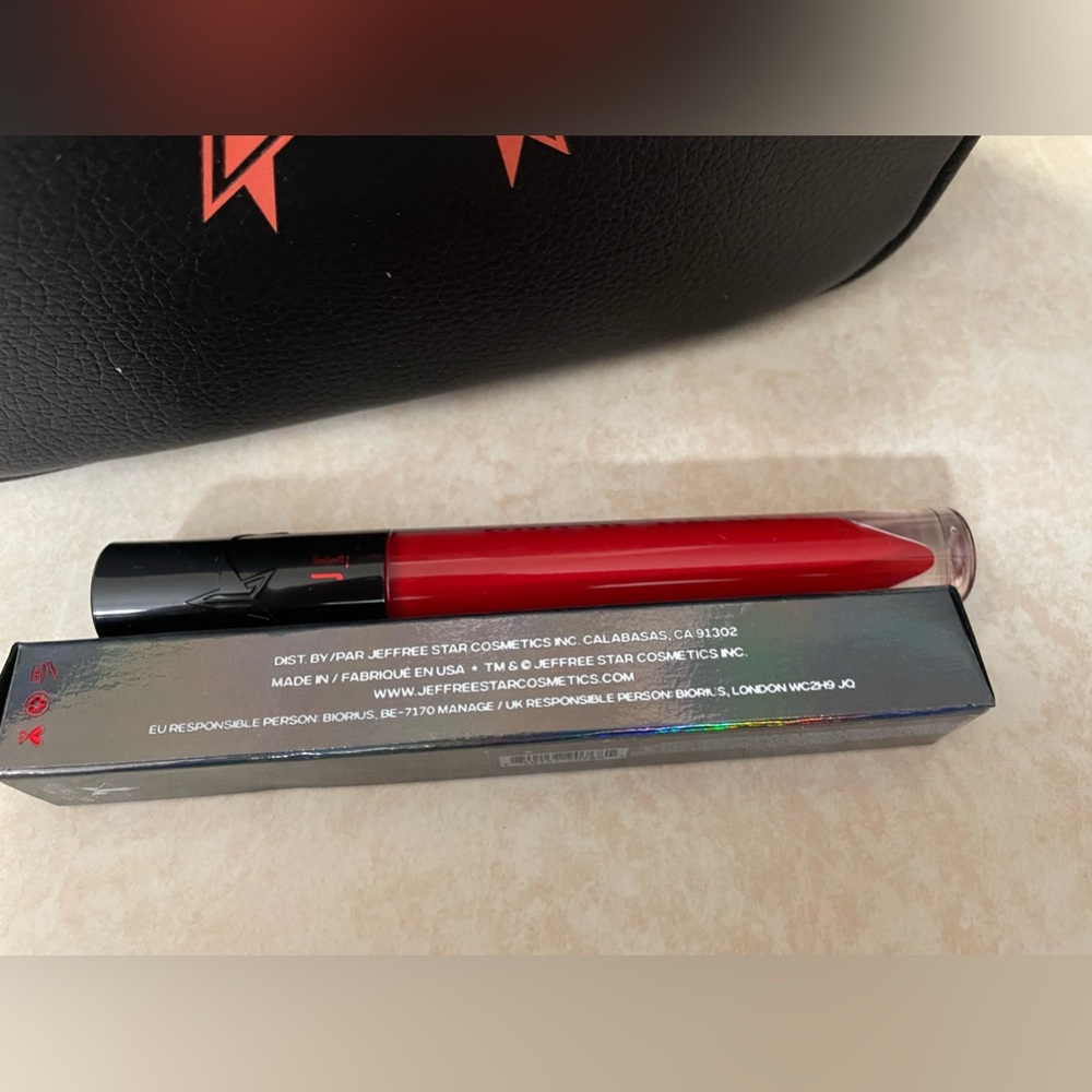 Jeffree Star Supreme Gloss Full Pigment Red  Lip Gloss NIB - Picture 5 of 7
